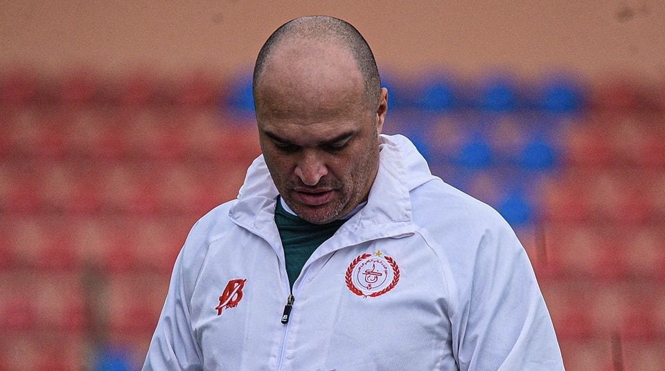 الكوكب المراكشي يعين رضا حكم مدربًا جديدًا للفريق الأول