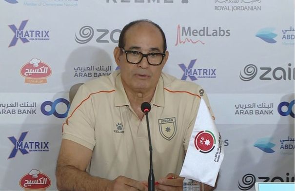 الزاكي يحدث ثورة في قائمة الأردن استعدادا لكأس آسيا