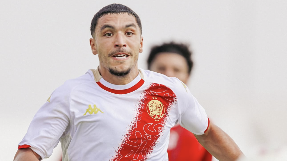 هيتلي يغيب عن مواجهة الدفاع الجديدي بسبب خطأ في إجراءات التأهيل