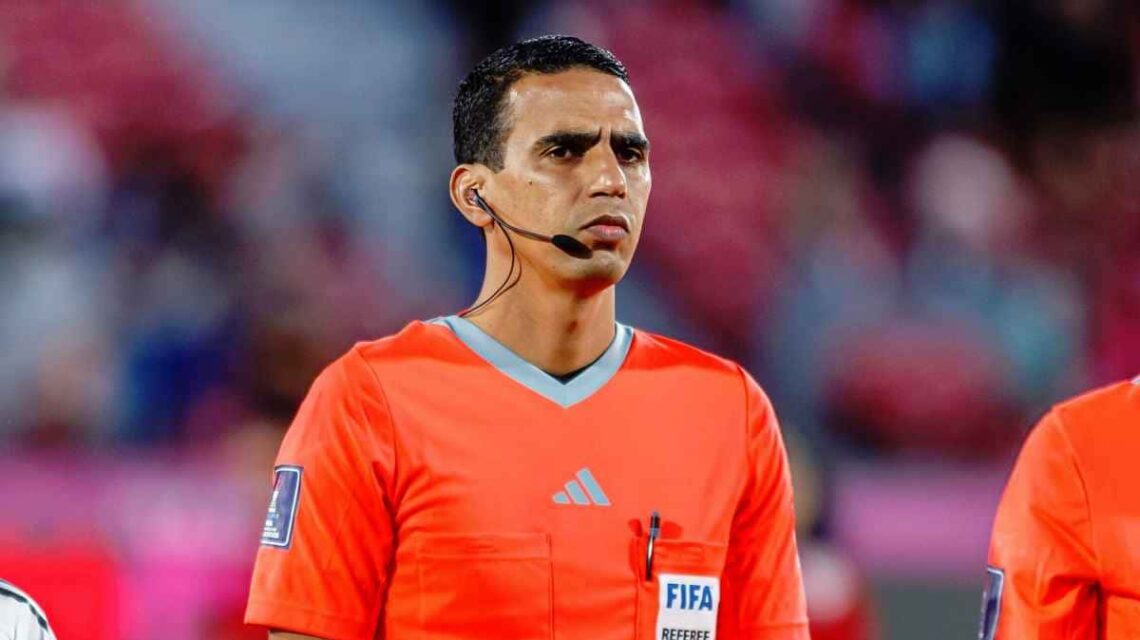 جلال جيد حكما لنهائي خليجي 27 بين السعودية والإمارات